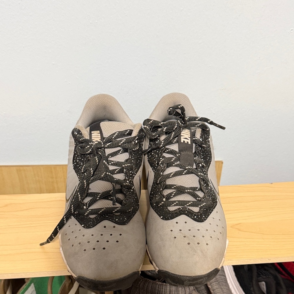 Nike boys gray baseball cleats still